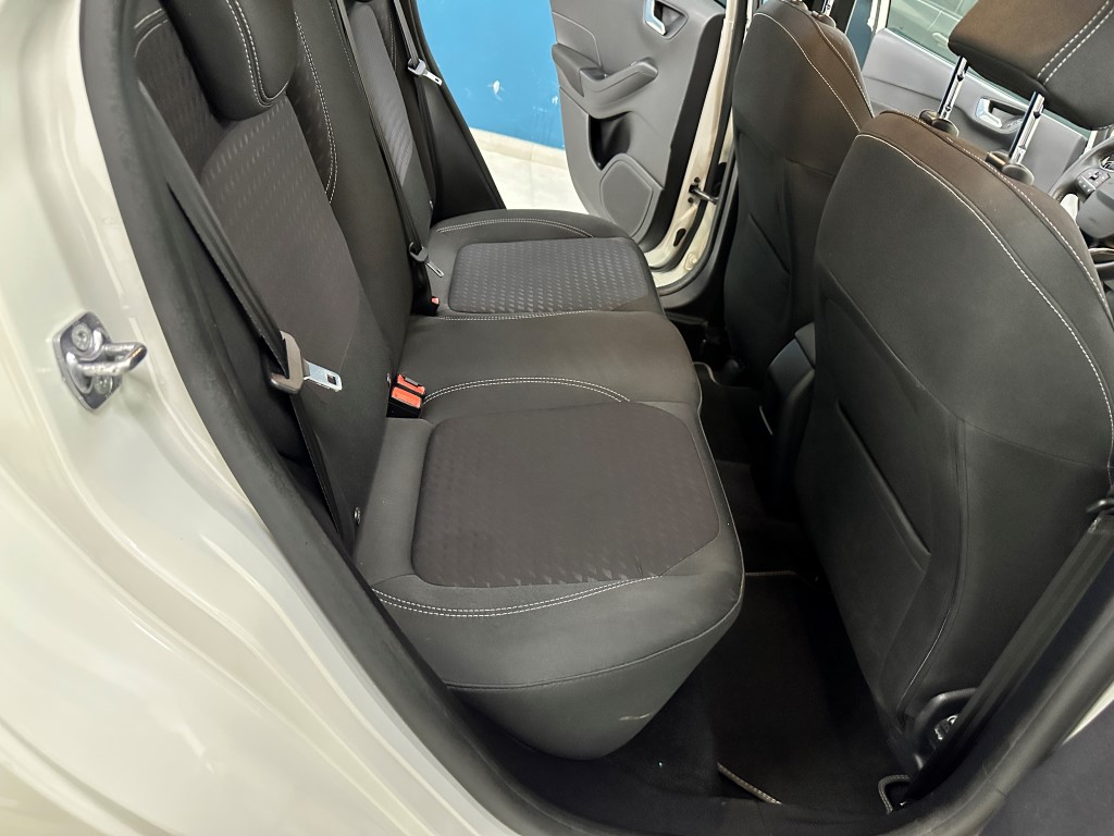Ford Fiesta 1.1 GPL DI SERIE TITANIUM PACK